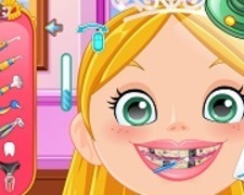Mica Printesa la Dentist
