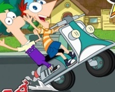 Phineas si Ferb Curse Nebune cu Motocicleta