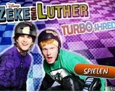 Zeke si Luther Curse Turbo pe Skateboard